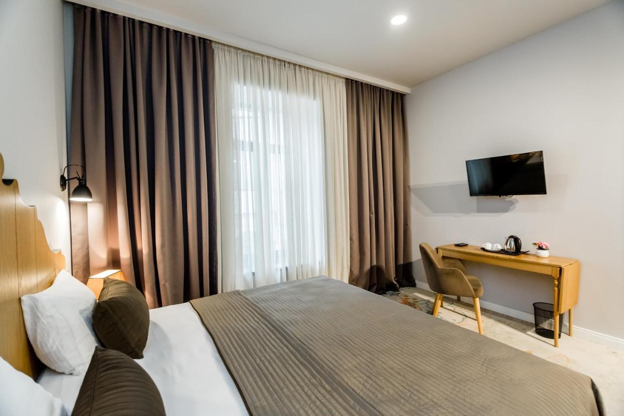 Rasta Maidan Hotel 第比利斯 外观 照片